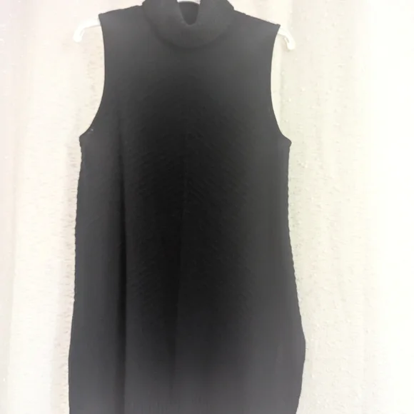 Apt. 9 Black Turtleneck Sleeveless Sheath Sweater - Picture 2 of 3